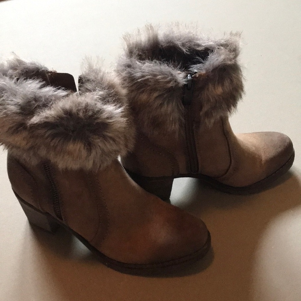 Sophie Booties with fur trim